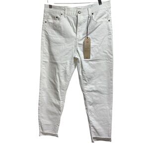 Classic White Ankle Jeans‎